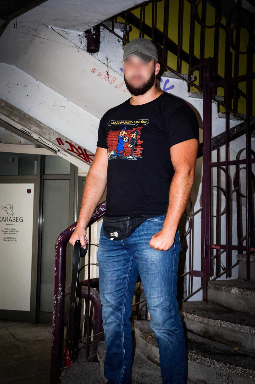 Stile da Gradinata majica na stepenicama